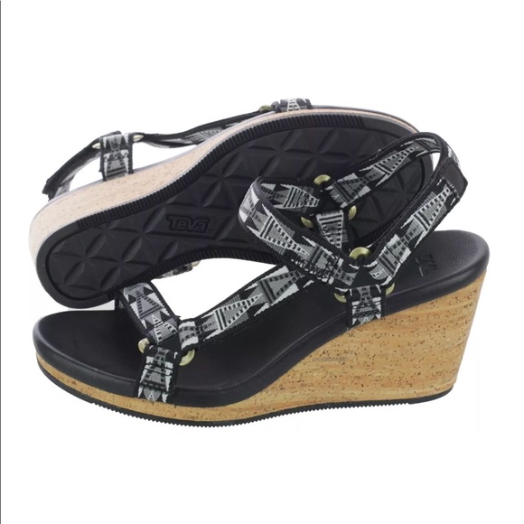 teva arrabelle wedge sandals